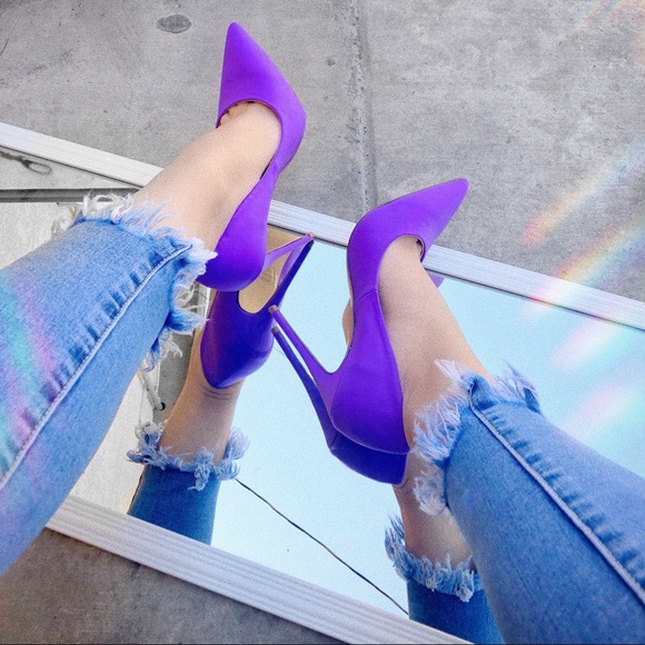 Shoes - Purple Pumps